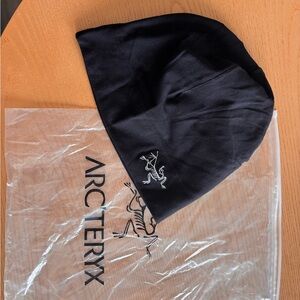Arc'teryx Rho Toque Black Skullcap Beanie